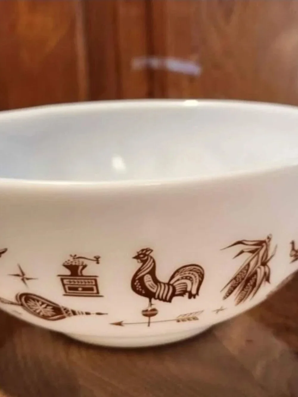 Vintage Pyrex Early American Nesting Mixing Bowls Set - Brown Americana Pattern